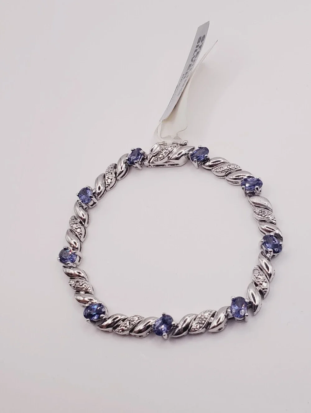 4.5 Carat Oval Tanzanite Gemstone & Diamond 925 Sterling Silver Tennis Bracelet